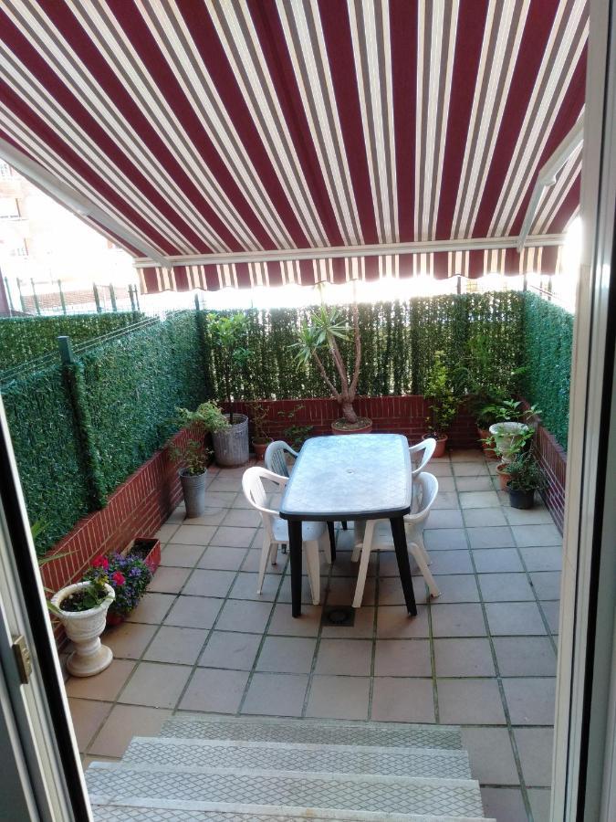 Castro Urdiales Precioso Con Piscina Apartman Kültér fotó
